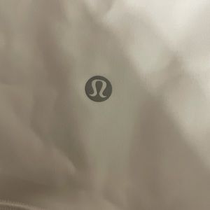 white lulu lemon leggings only wore once no stains